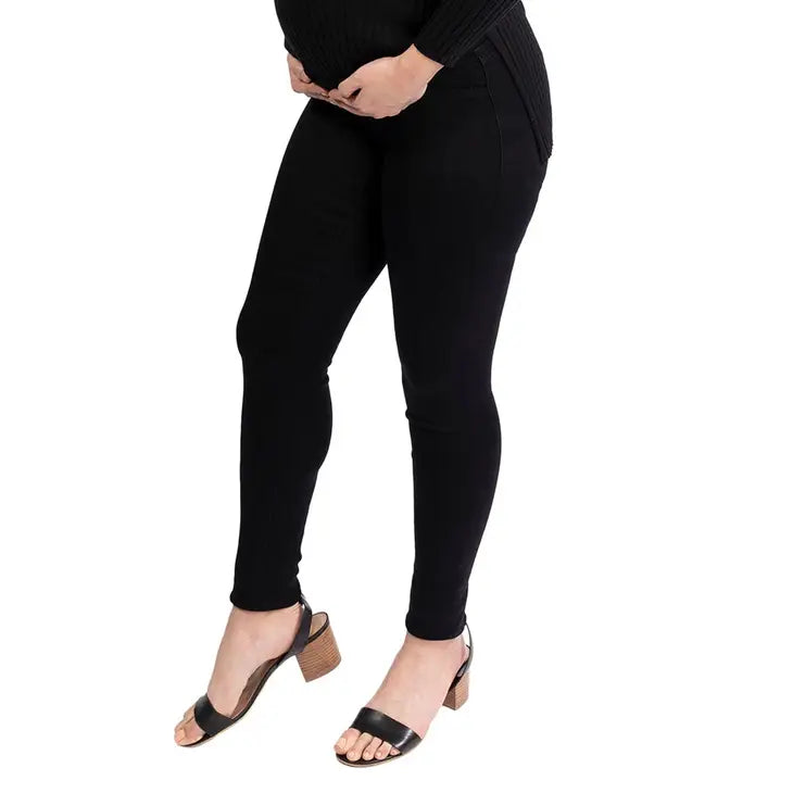 Maternity 32" Butter Skinny W/ Bellyband In Black