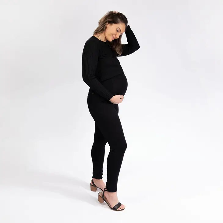 Maternity 32" Butter Skinny W/ Bellyband In Black